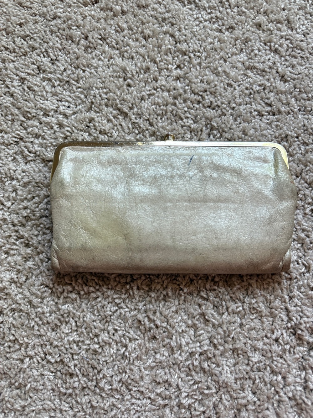 HOBO Lauren wallet in sand - Picture 5 of 6